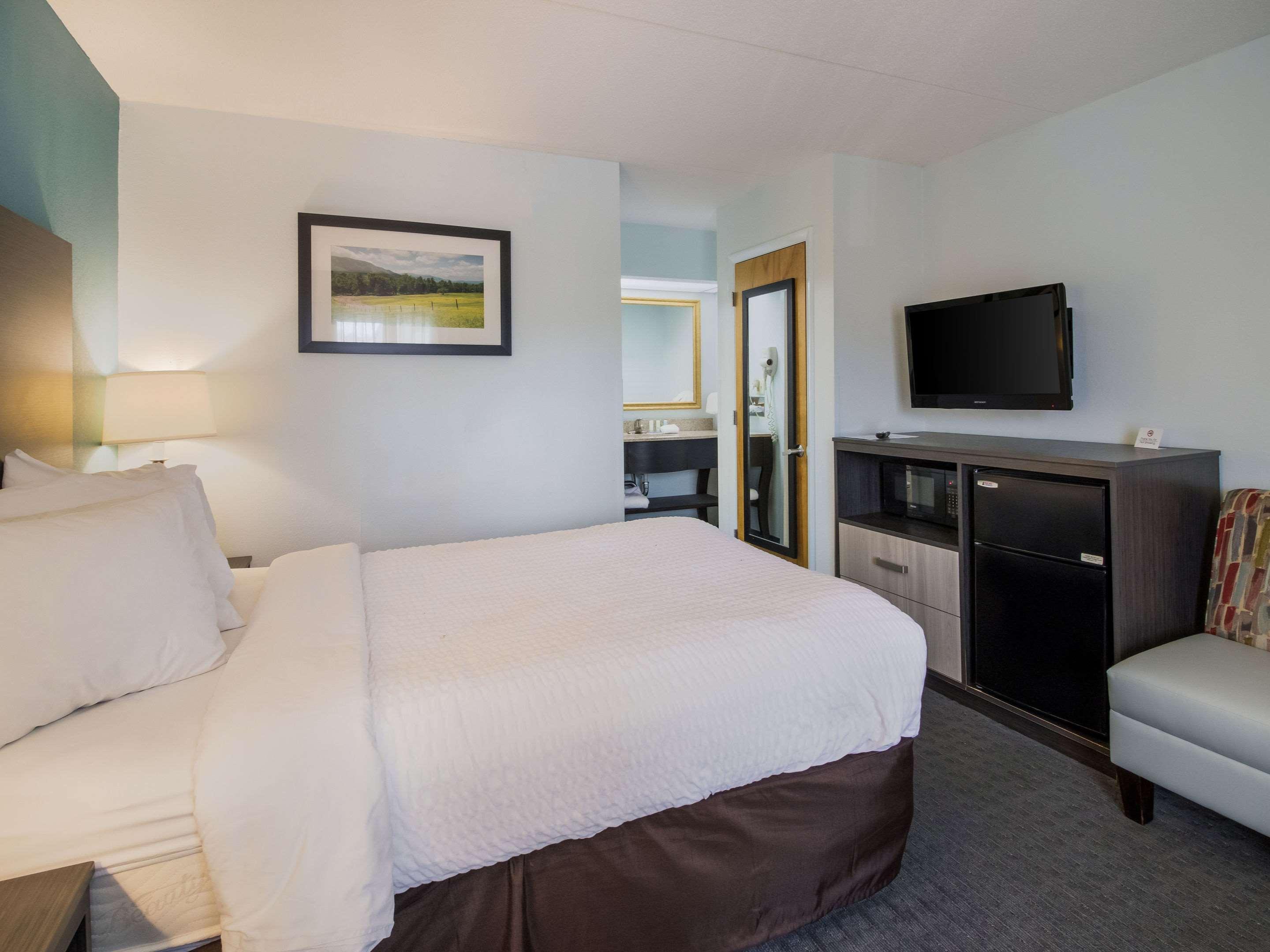 Clarion Inn Cleveland Near University Екстер'єр фото